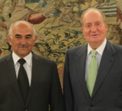 Su Majestad el Rey junto al presidente de la Región de Murcia, Alberto Garre López, momentos antes de la audiencia